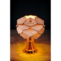 Деревянный настольный светильник малый Астеко.